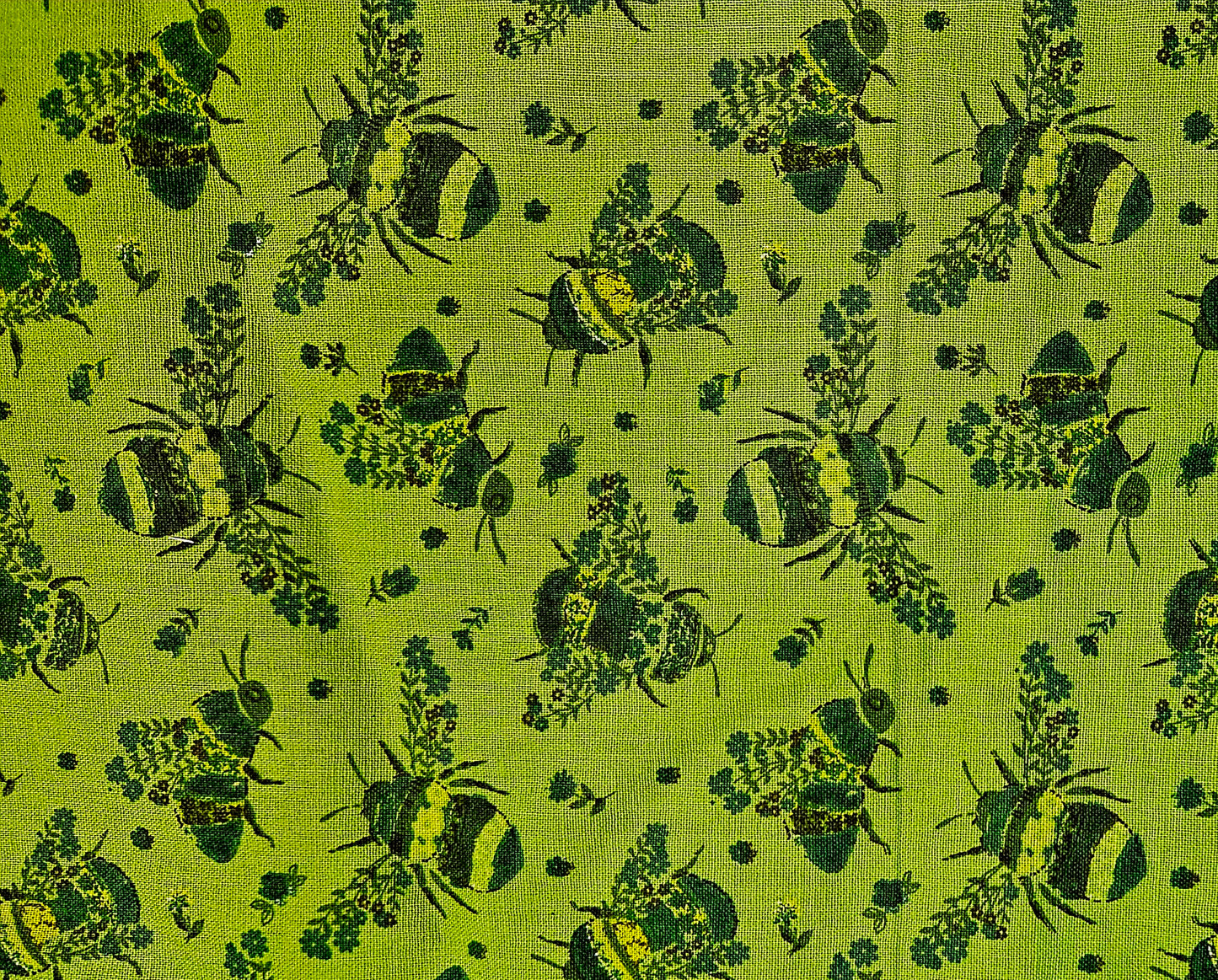 Green Bee Card Pouch