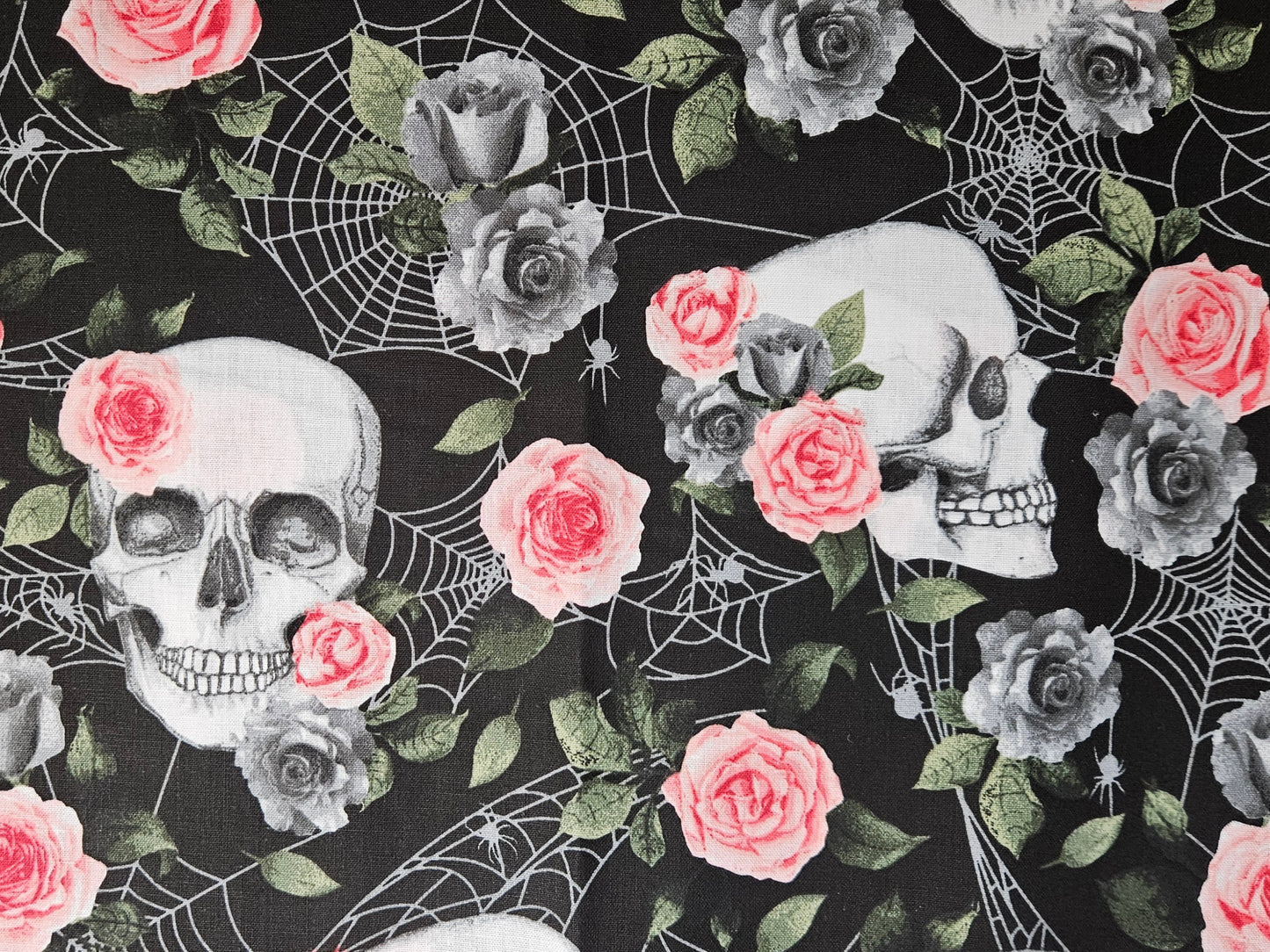 Skulls and Roses Card Pouch